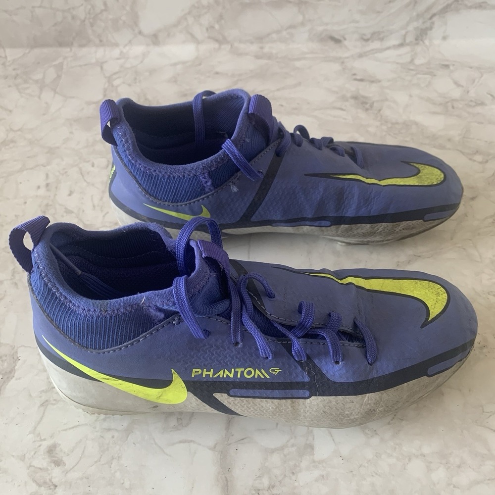 Nike Phantom Soccer Cleats Boys‎ 1Y Purple